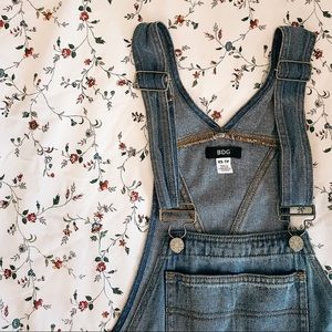Urban Outfitters Overall shorts